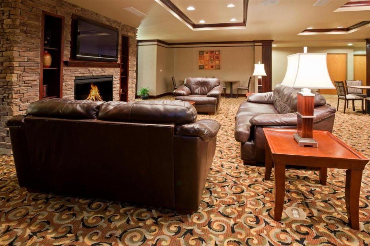 Baymont Inn & Suites By Wyndham Sturgis Εξωτερικό φωτογραφία