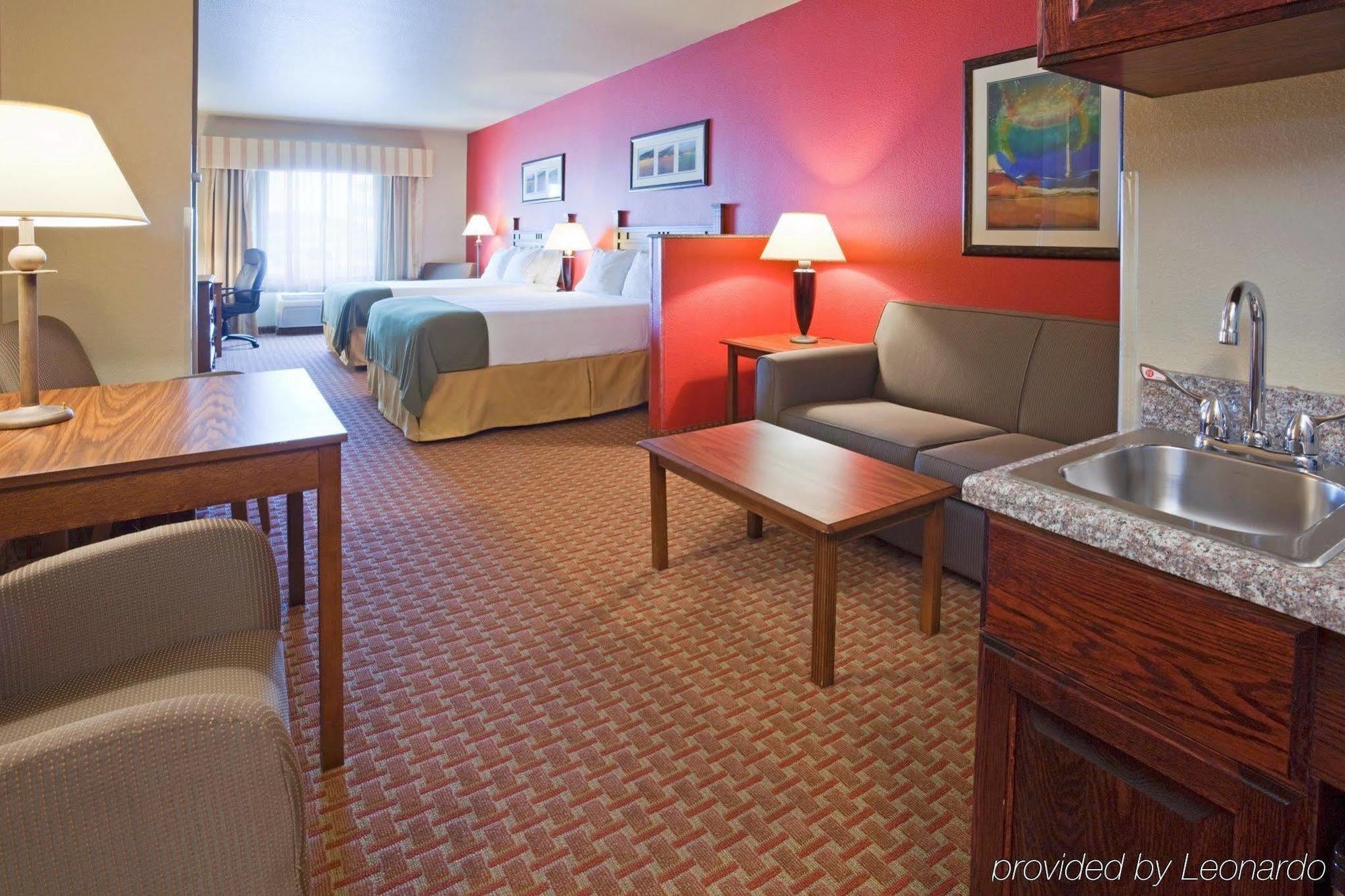 Baymont Inn & Suites By Wyndham Sturgis Εξωτερικό φωτογραφία