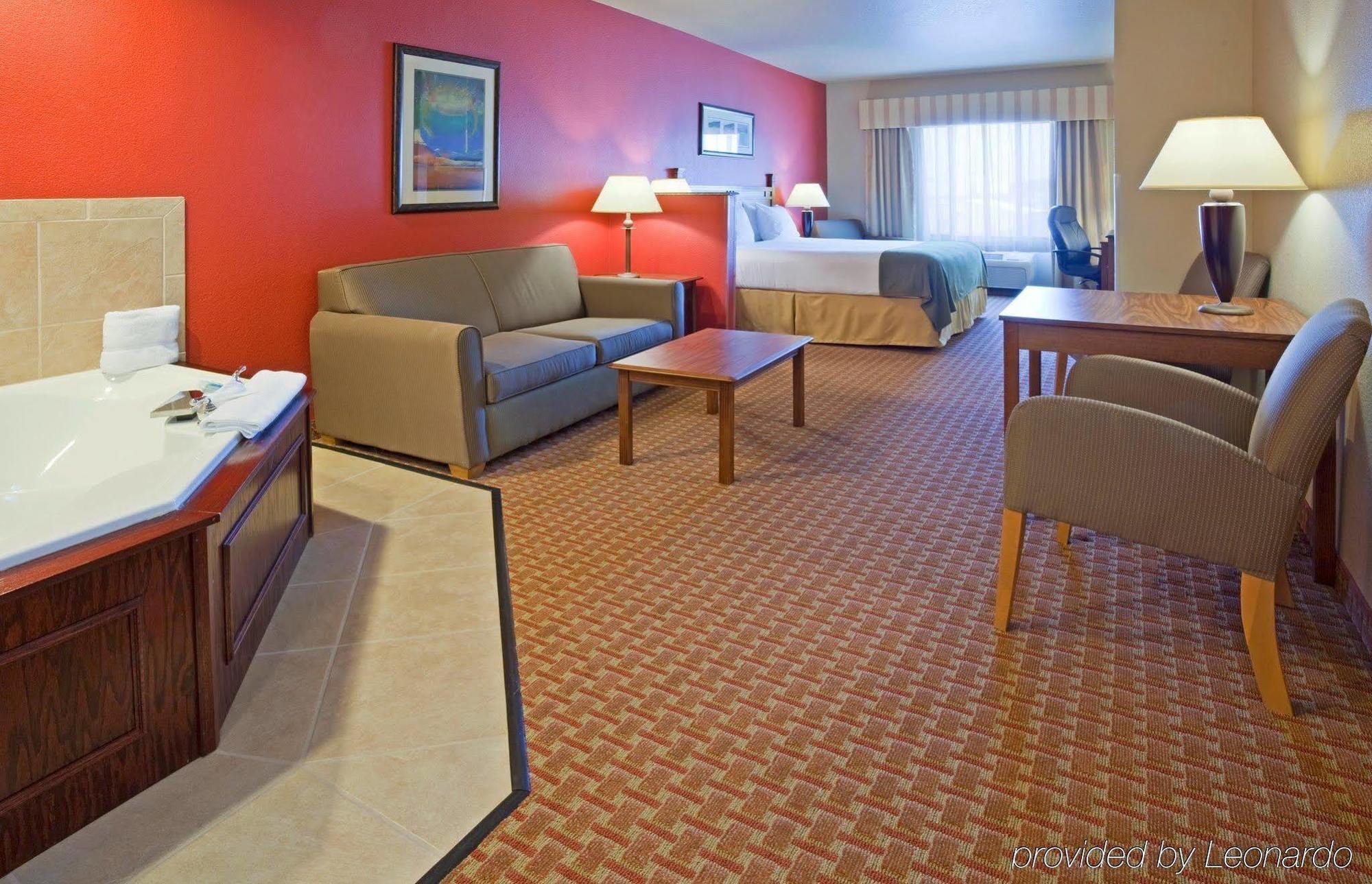Baymont Inn & Suites By Wyndham Sturgis Εξωτερικό φωτογραφία
